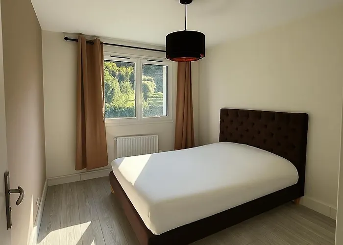 Apartament Grand 2 Lumineux Et Moderne A *